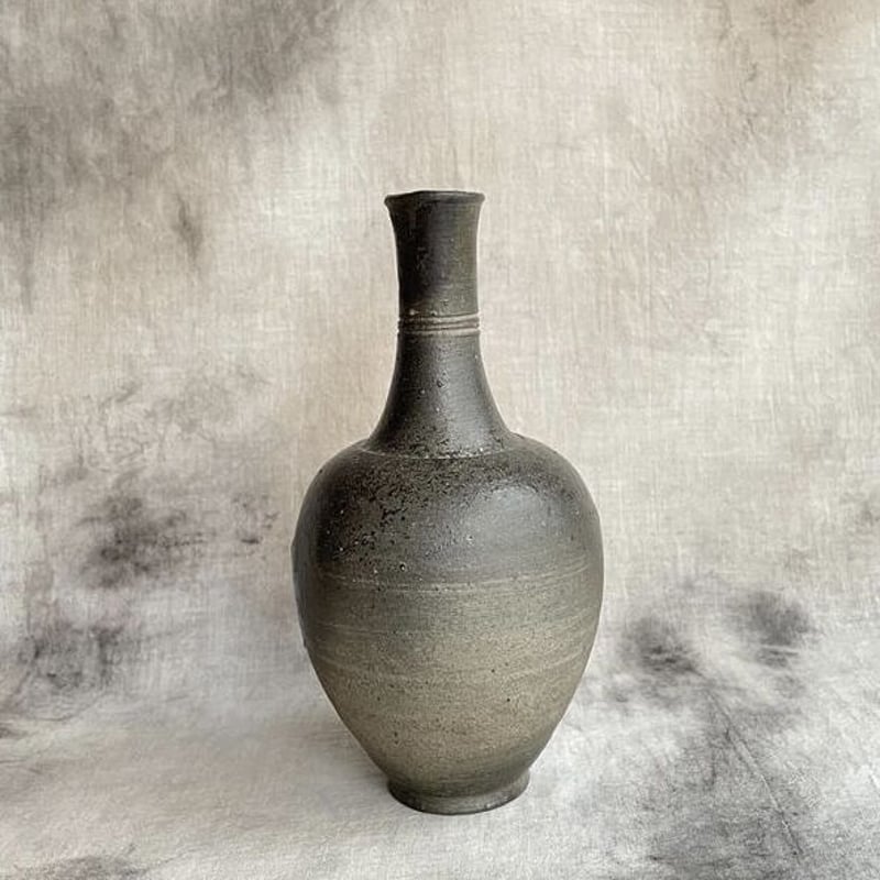 新羅 陶質土器花入 | Antiques そらんじ