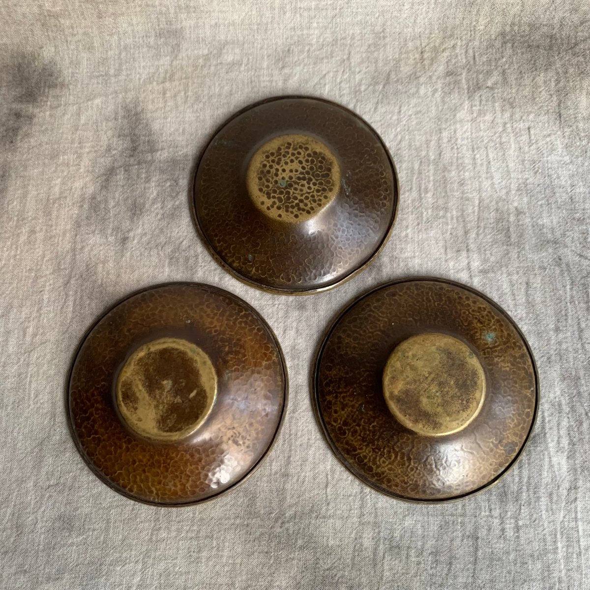 銅製 丸茶托（三枚組） | Antiques そらんじ