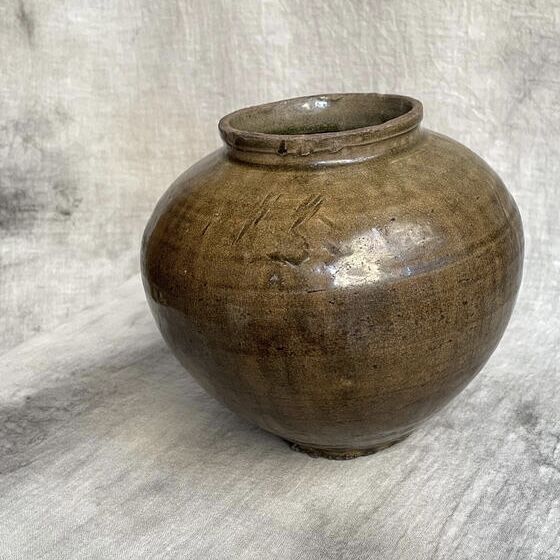 李朝 鉄釉壺 | Antiques そらんじ 李朝 鉄釉壺 | Antiques そらんじ