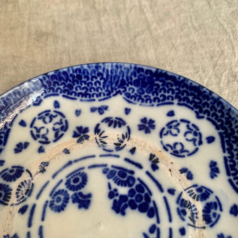 長沼焼 花散らし印判皿 | Antiques そらんじ