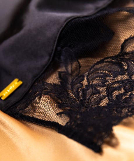 LUISA Black Slip