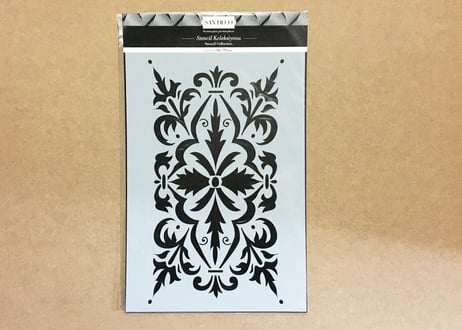 《サンデコステンシル》INDIAN DAMASK Karma 50×70 / HD-4