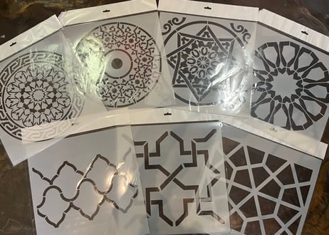 Stash ステンシル Amazon.com: Stampers Anonymous THS-032 Tim Holtz Layered