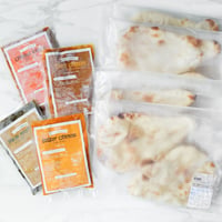 【冷凍カレー＆冷凍ナンセット】お好きなカレー4食＆ナン４袋+チキンティッカ２個
