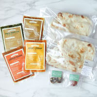 【食べ比べセット】お好きなカレー4種＆ナン2袋＆インド菓子2種（送料込み）