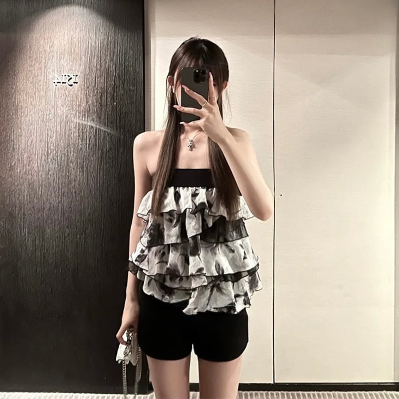 オフショルフリルダークトップス 1230 | Dolly