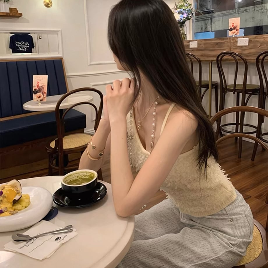 67ff4cd477cfb7b63034ab5e