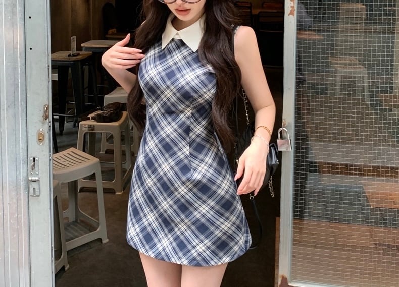 ぎこです♡archivio新品未使用品サイズ40ネイビーワンピ♡ YOKO CHAN ネイビー ポイントカラー ワンピース サイズ40 - メルカリ