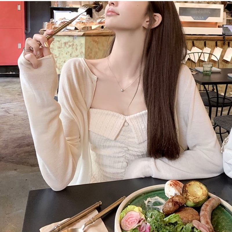 ホワイトカジュアルオフショルセットアップ 0957 | Dolly