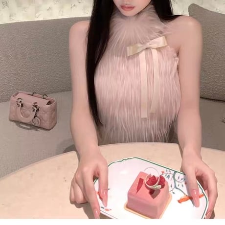 ピンクファーフェミニントップス　1141