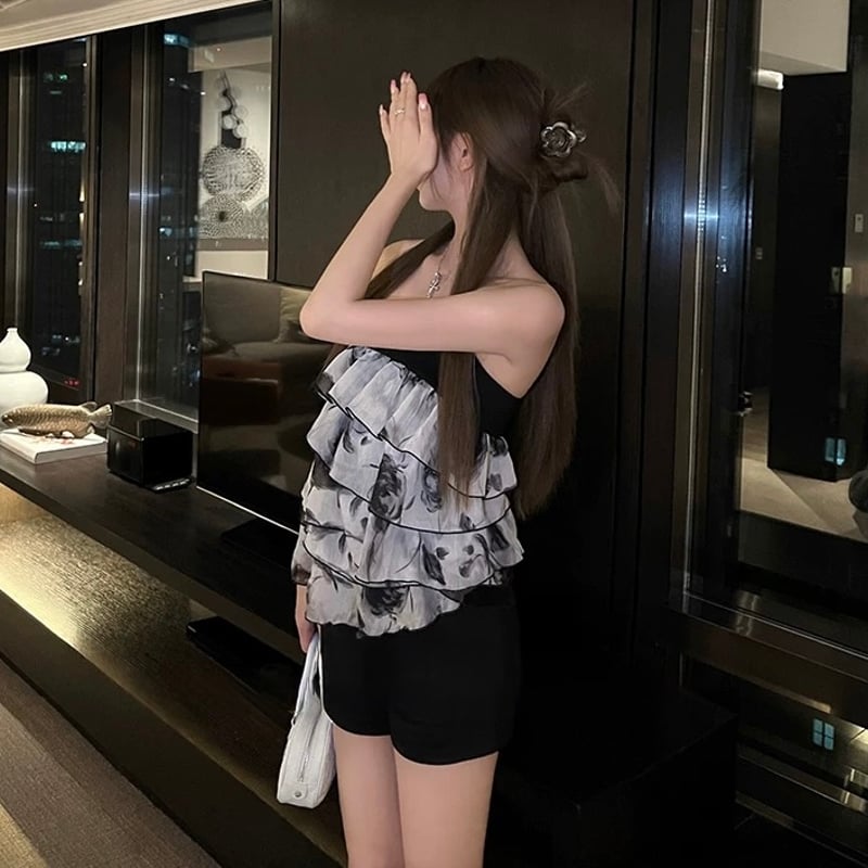 オフショルフリルダークトップス 1230 | Dolly