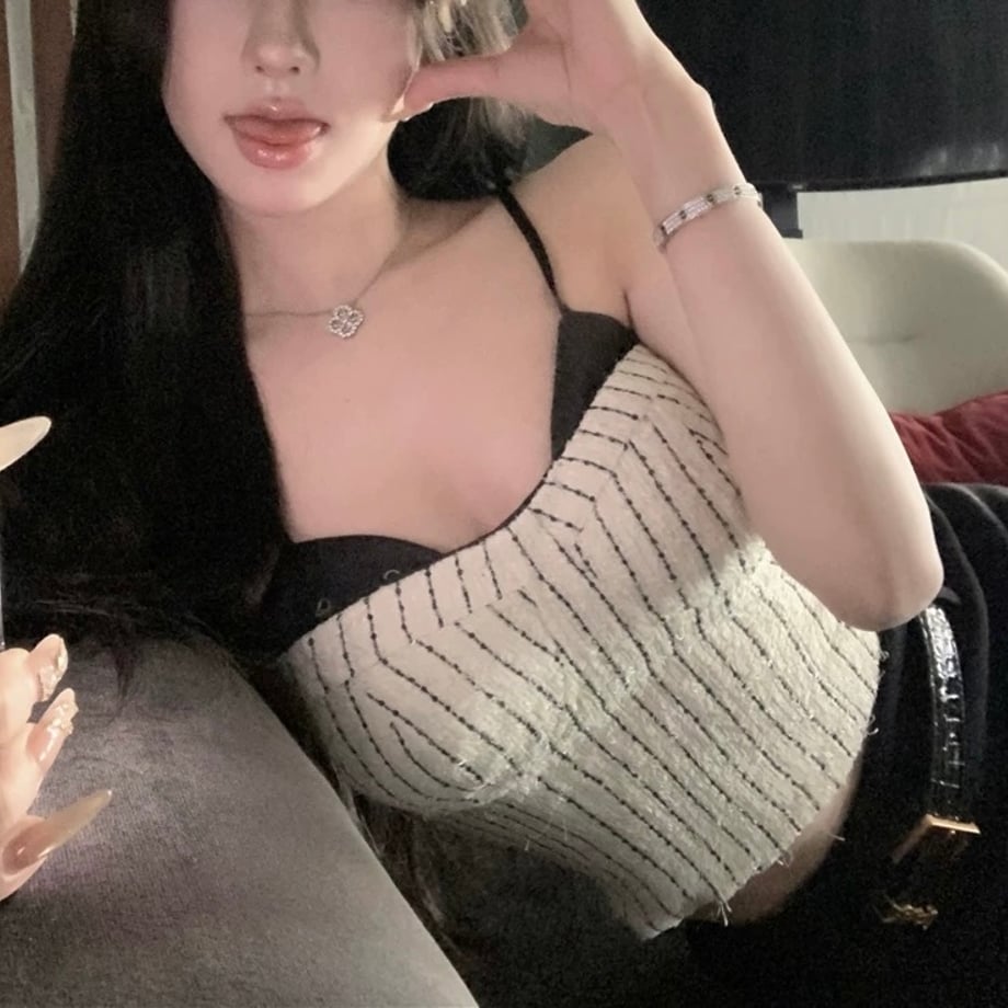 68463fe61bcd742077f3dd28