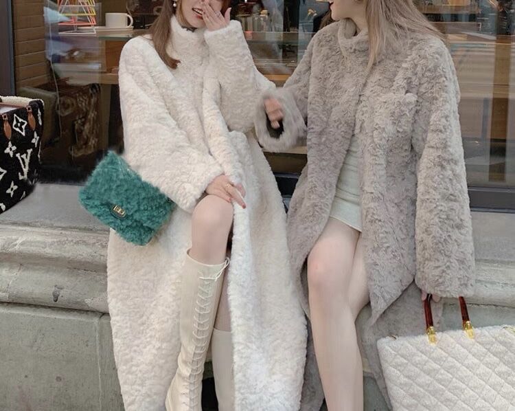 ボリュームファー✩カシミア＆ウール✩Aライン✩ファーコート フェミニンロングファーコート 0381 | Dolly