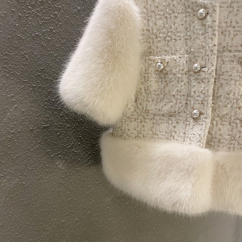 ANDREA&CO ツイードファー付きジャケット コート パンツ（ホワイト