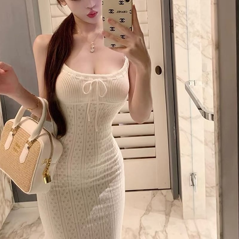 ホワイトシンプルニットロングワンピ 1238 | Dolly