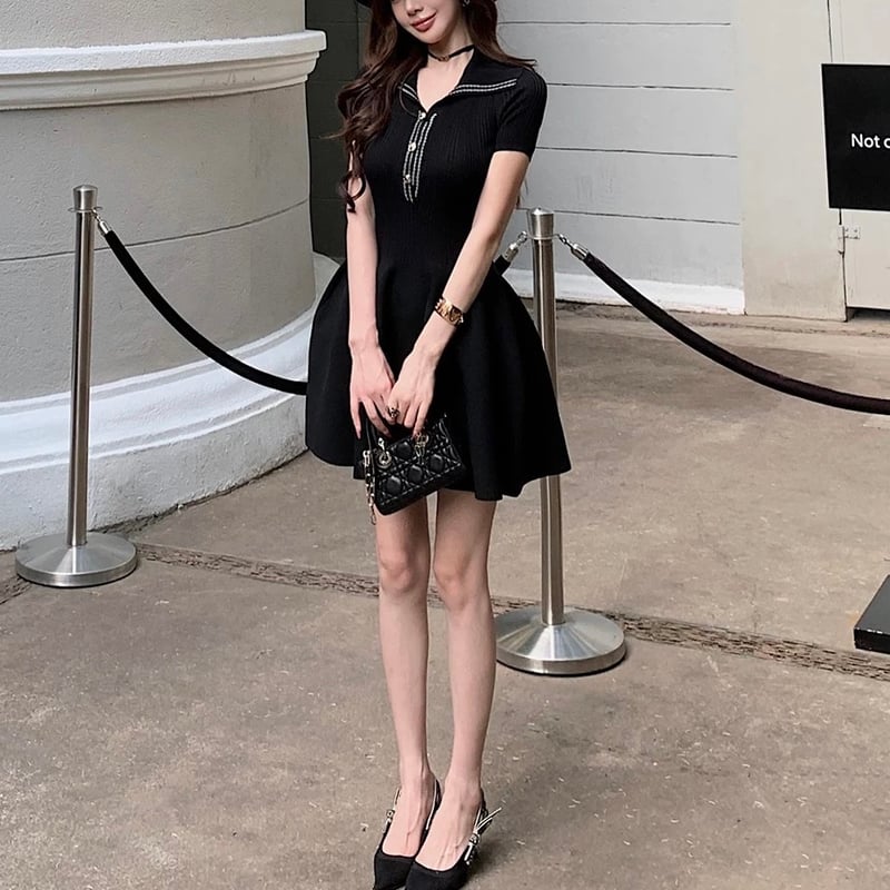 ブラックフレンチフレアニットワンピ 1237 | Dolly