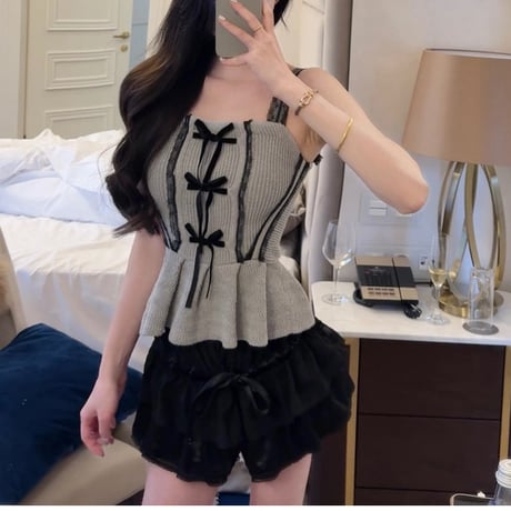 CATEGORY TOPS | Dolly