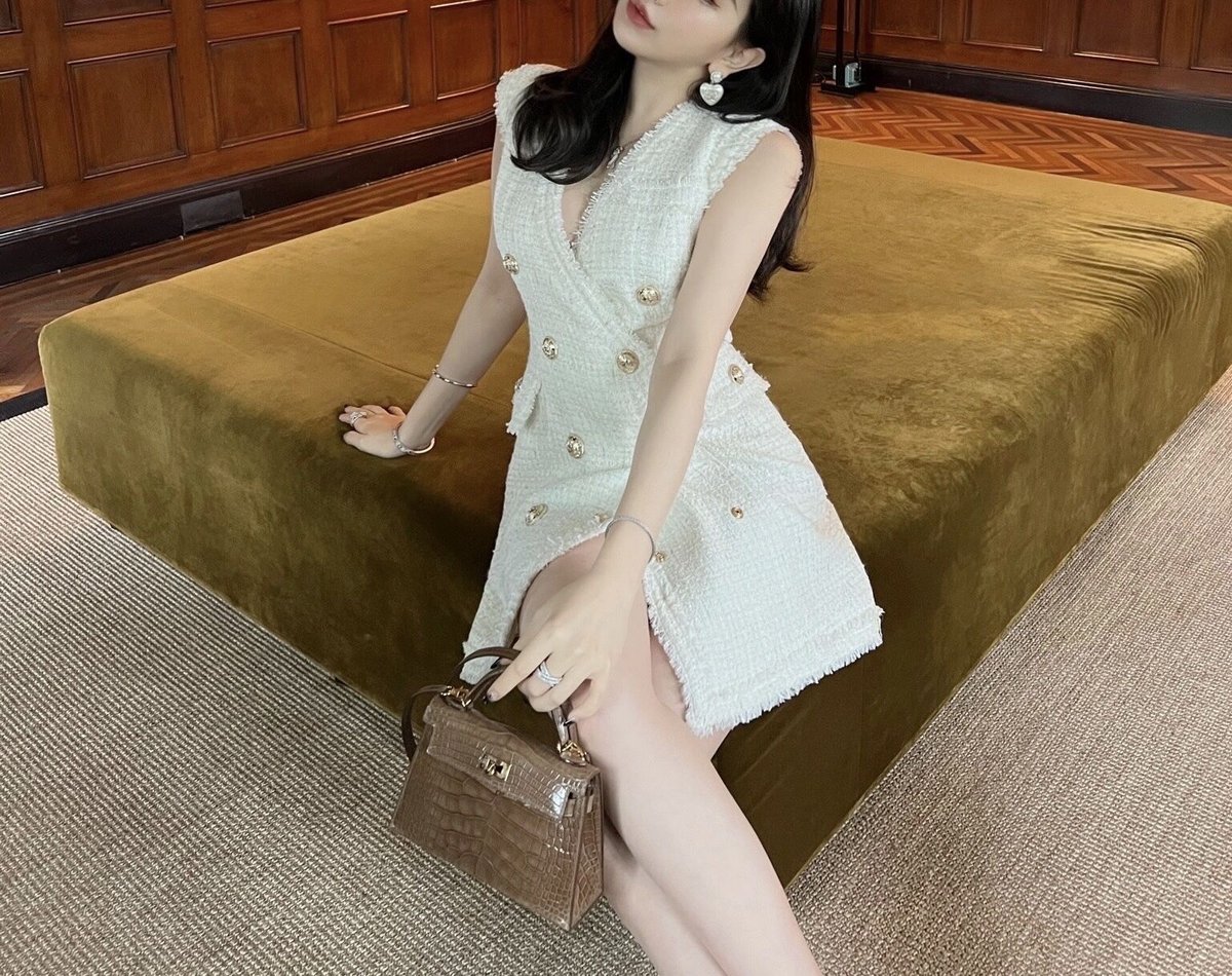 ノースリーブホワイトツイードワンピ 0416 | Dolly