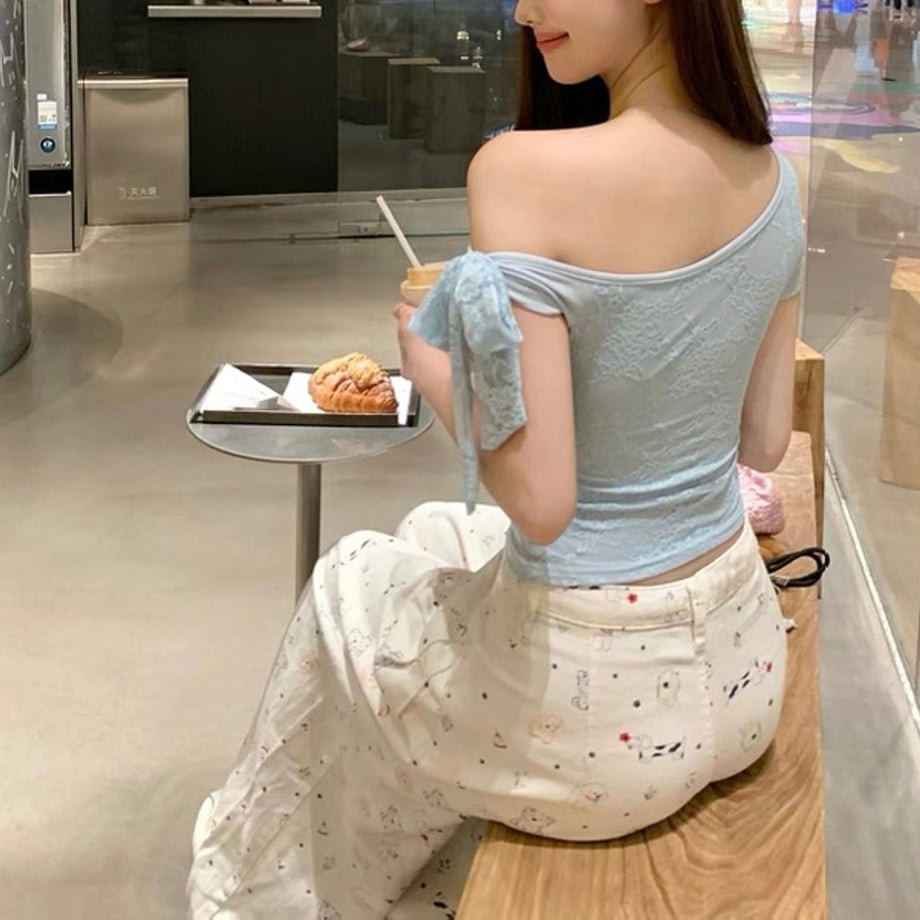 6851179f5ddc5d75eb5f5a34