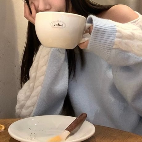 バイカラーカジュアルオフショルニット　1073