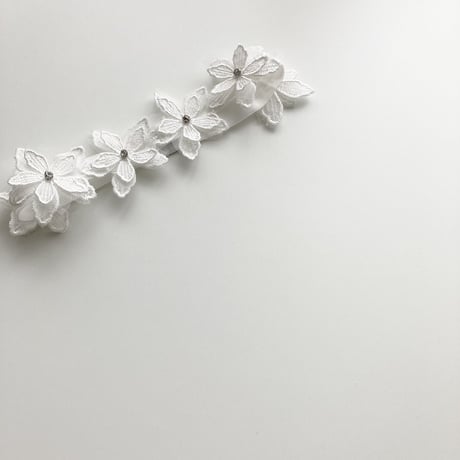 white flower hairband