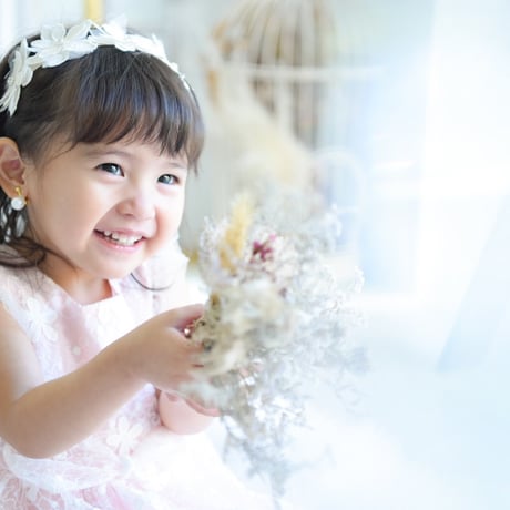 shiny flower hair band