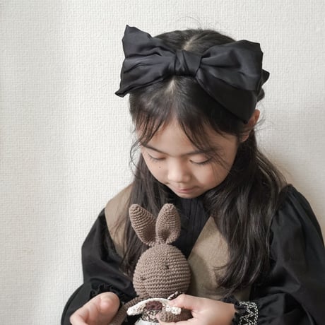 Black honey ribbon Kachūsha