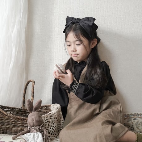 Black honey ribbon Kachūsha