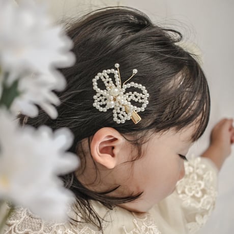 Butterfly Pearl Pin
