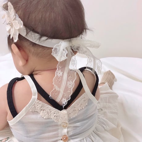 shiny flower hair band