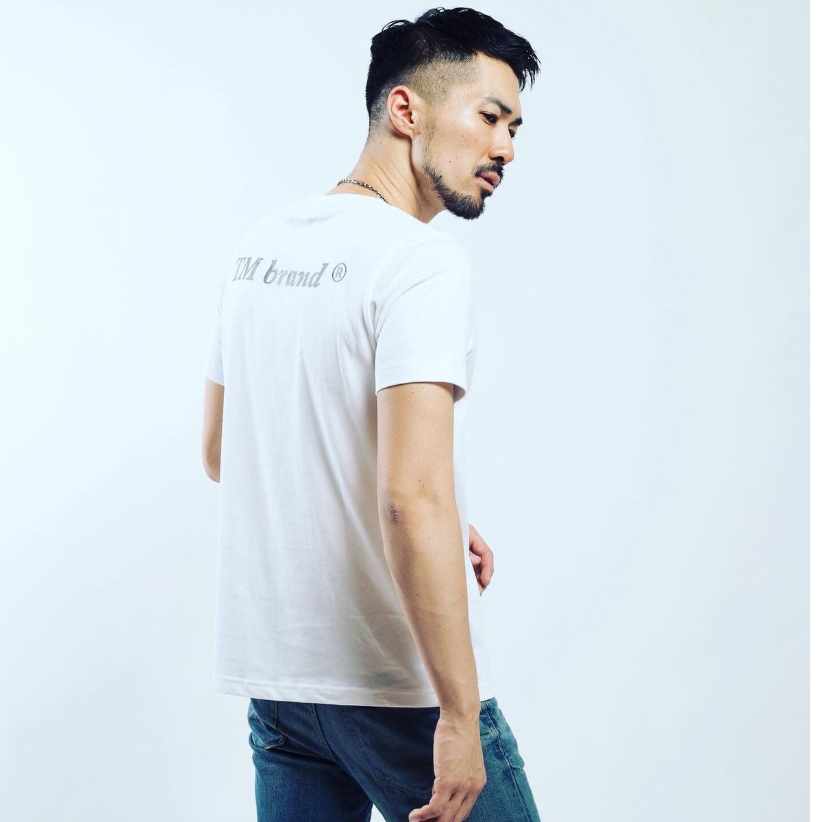 67836 新品タグ付　イタリア製　Tシャツ　白　M 67836 新品タグ付イタリア製Tシャツ白M