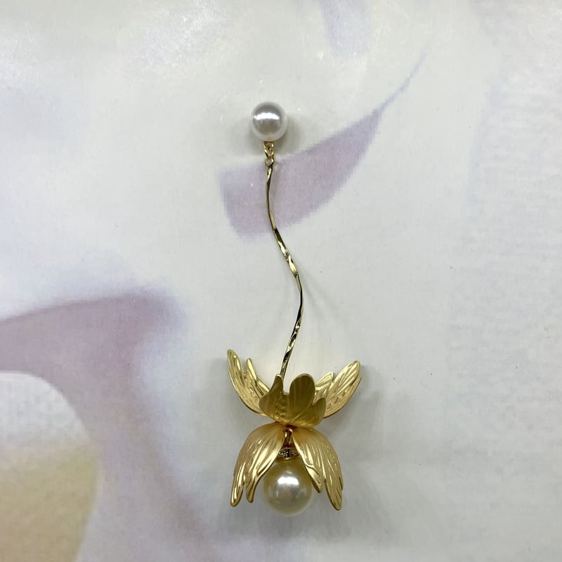 結婚式 マットゴールド パール 花びら フラワー ゆらゆら ウエディング