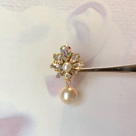 結婚式 大振りパール＆ビジューのイヤリングorピアス