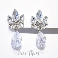 結婚式 キュービックジルコニアのイヤリングorピアス