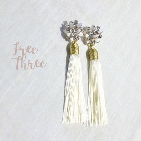 結婚式 ロングホワイトタッセルイヤリング ピアス