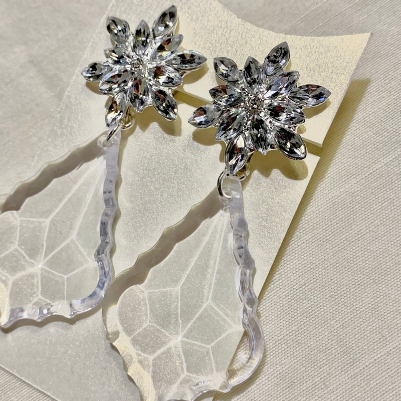 結婚式 マーキスカット シャンデリア 大振りイヤリング orピアス