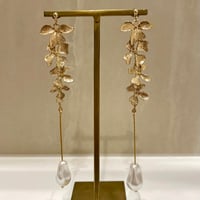 結婚式 大ぶり バロックパール パールピアス ウエディング　パール ゴールド フラワー イヤリング チェーン ブライダル　花嫁