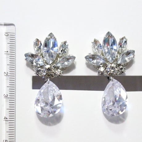 結婚式 キュービックジルコニアのイヤリングorピアス