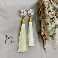 結婚式 ロングホワイトタッセルイヤリング