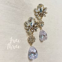 結婚式 キュービックジルコニアの３連イヤリングorピアス