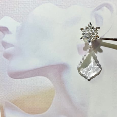 結婚式 マーキスカット シャンデリア 大振りイヤリング orピアス