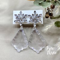 結婚式 マーキスカット シャンデリア 大振りイヤリング orピアス