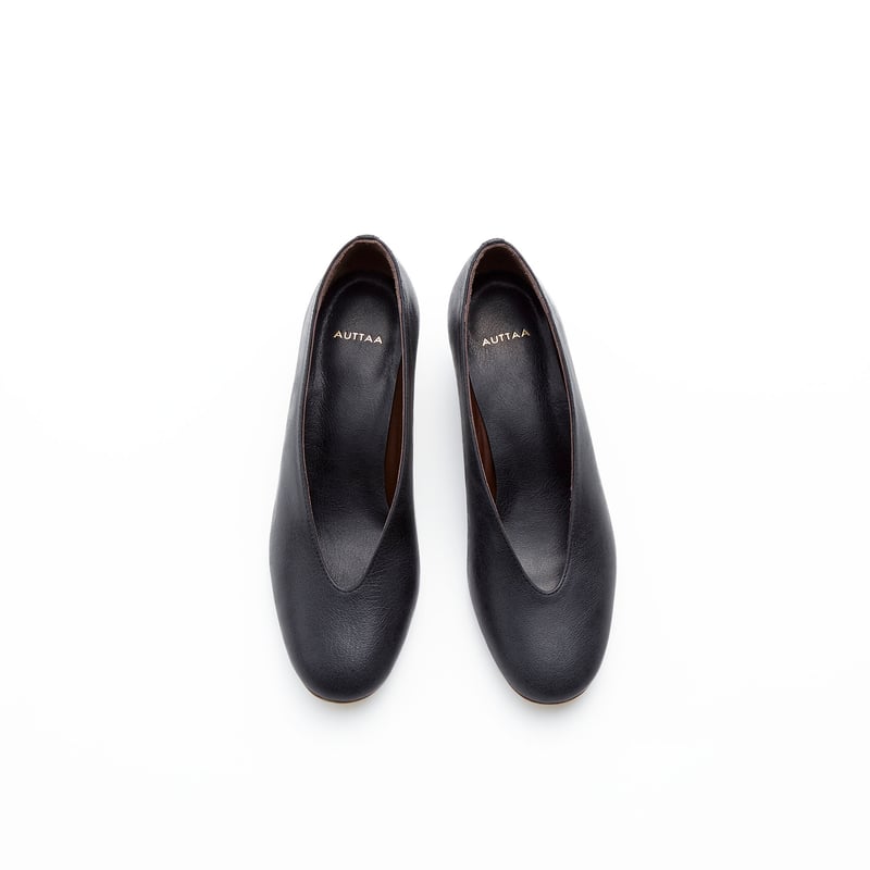 Y.M様専用 Soft low cut pumps 39サイズ BLK | A U T T A A YM様専用