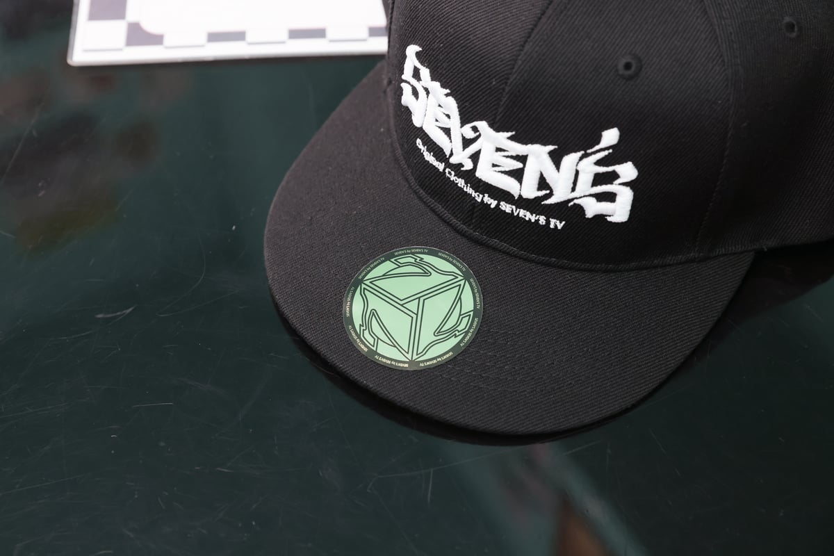 再販受注】SEVEN'S スナップバック(ステッカー付き)【8月中旬〜8月下旬
