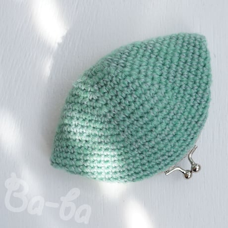 ▧▧▧ 39SALE ▨▨▨ ばあば作♪大きめ毛糸のふんわりがま口（fuwa-green・C1628）