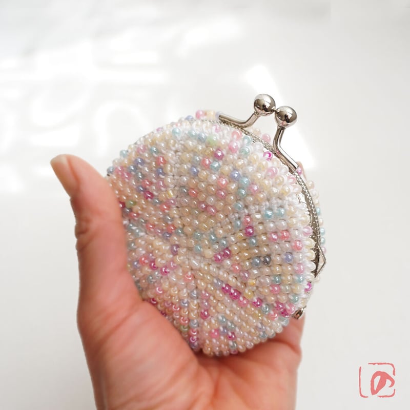 ばあば作 ♡ ガラスビーズのまんまるがま口（mélange pastel・1901