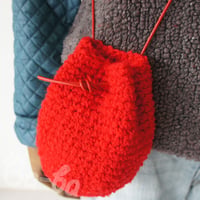ばあば作 ♪ 真っ赤なknit巾着 （こま編み・fraise・KP8)
