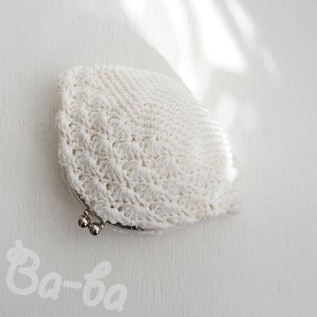 ばあば♩松編みのがま口（pin blanc・C1735)
