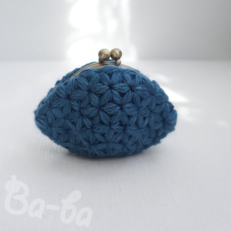 ばあば♪リフ編みふわっとminiがま口（delft blue・C1738）