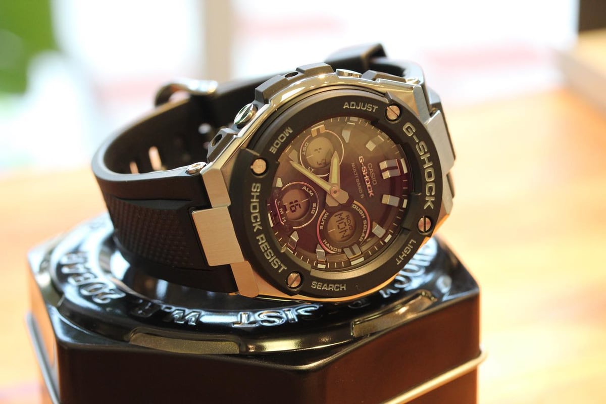 G-SHOCK GST-W300-1AJF | BON BON DO オンラインショップ G-SHOCK GST-W300-1AJF | BON BON DO オンラインショップ